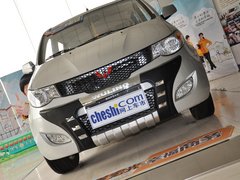 2010款 1.4L 手动 标准型 8座
