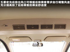 2010款 1.4L 手动 豪华型 8座