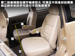 2010款 1.4L 手动 豪华型 8座