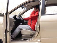 2010款 1.4L 手动 豪华型 8座
