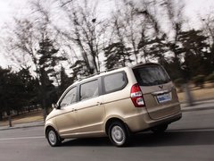 2010款 1.4L 手动 豪华型 8座