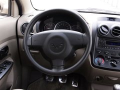 2010款 1.4L 手动 豪华型 8座