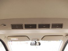 2010款 1.4L 手动 豪华型 8座