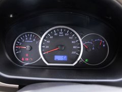 2010款 1.4L 手动 豪华型 8座