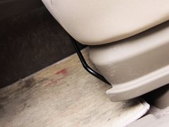 2010款 1.4L 手动 豪华型 8座