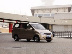 2010款 1.4L 手动 豪华型 8座