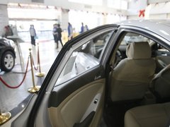 2010款 三厢 1.4L 手动 舒适型 GS
