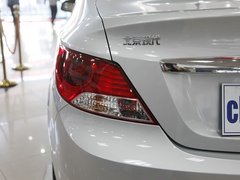 2010款 三厢 1.4L 手动 舒适型 GS