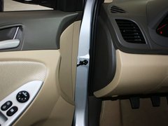 2010款 三厢 1.4L 手动 舒适型 GS