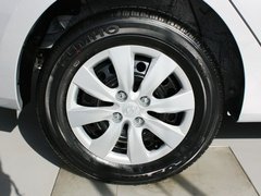 2010款 三厢 1.4L 手动 舒适型 GS