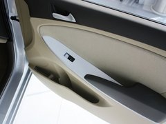 2010款 三厢 1.4L 手动 舒适型 GS