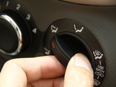 2010款 三厢 1.4L 自动 时尚型 GT