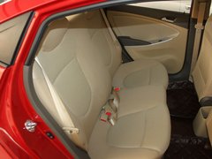 2010款 三厢 1.4L 自动 时尚型 GT