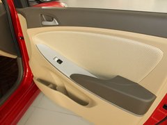 2010款 三厢 1.4L 自动 时尚型 GT