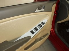 2010款 三厢 1.4L 自动 时尚型 GT