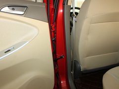 2010款 三厢 1.4L 自动 时尚型 GT