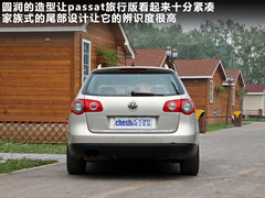 2011款 2.0T DSG 旅行版 豪华型