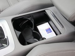 2011款 2.0T DSG 旅行版 豪华型