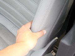 2011款 2.0T DSG 旅行版 豪华型