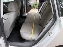 2011款 2.0T DSG 旅行版 豪华型