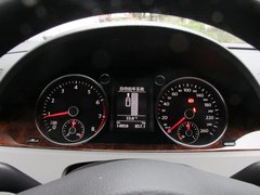 2011款 2.0T DSG 旅行版 豪华型