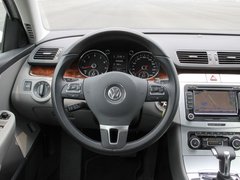 2011款 2.0T DSG 旅行版 豪华型