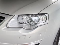 2011款 2.0T DSG 旅行版 豪华型