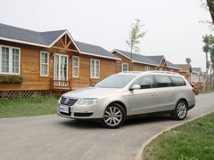 2011款 2.0T DSG 旅行版 豪华型