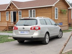 2011款 2.0T DSG 旅行版 豪华型