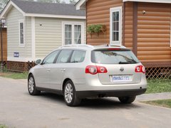 2011款 2.0T DSG 旅行版 豪华型