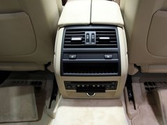 2011款 528Li 3.0L 豪华型