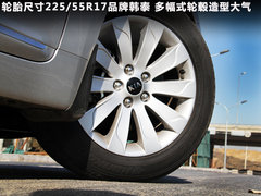 2011款 2.4L 自动 尊贵版