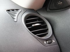 2011款 250C 2.5 自动 