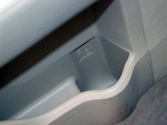 2011款 270 2.7 自动 豪华版 5座