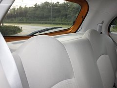 2010款 1.5L 自动 易炫版
