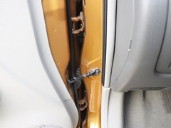 2010款 1.5L 自动 易炫版
