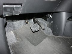 2010款 1.5L 自动 易炫版