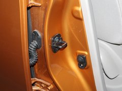 2010款 1.5L 自动 易智版