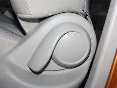 2010款 1.5L 自动 易智版