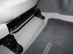 2010款 1.5L 自动 易智版