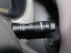 2010款 1.5L 自動 易智版