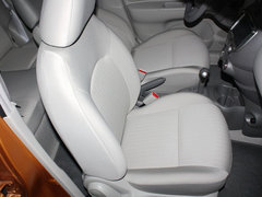 2010款 1.5L 自动 易智版