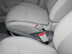 2010款 1.5L 自动 易智版