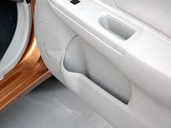 2010款 1.5L 自动 易智版