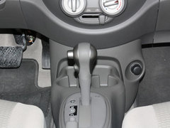 2010款 1.5L 自動 易智版