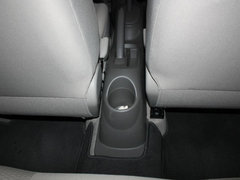 2010款 1.5L 自动 易智版