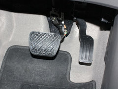 2010款 1.5L 自动 易智版