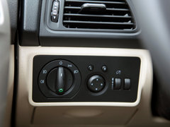 2010款 两厢 1.6L 手动 进取型
