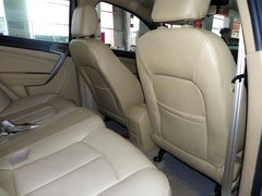 2010款 两厢 1.6L 手动 尊贵型