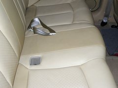 2010款 两厢 1.6L 手动 尊贵型